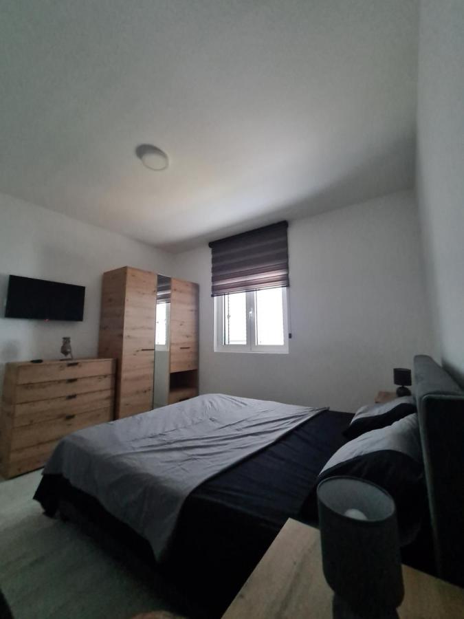 Apartment Nikcevic Tivat Zewnętrze zdjęcie